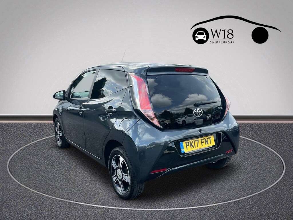 2017 TOYOTA AYGO 2017 TOYOTA AYGO