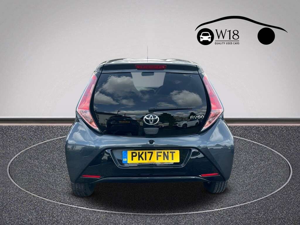 2017 TOYOTA AYGO 2017 TOYOTA AYGO