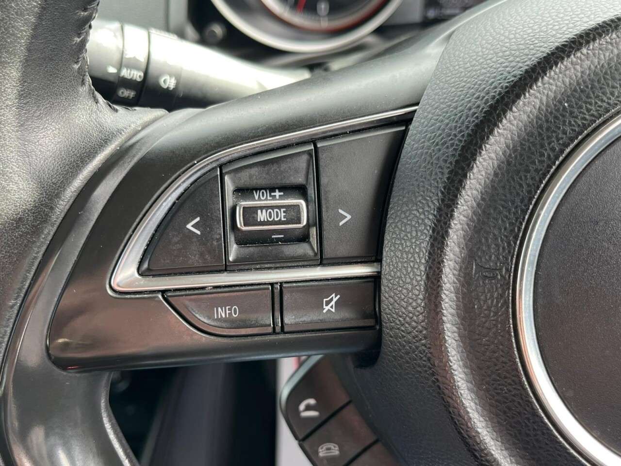 2018 SUZUKI SWIFT 2018 SUZUKI SWIFT