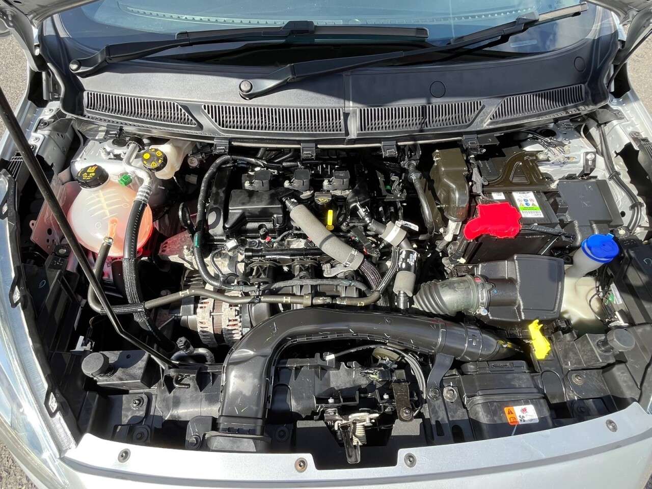 A 2018 FORD KA+ 1.2 Ti-VCT Active Hatchback 5dr Petrol Manual Euro 6 (s/s) (85 ps) A 2018 FORD KA+ 1.2 Ti-VCT Active Hatchback 5dr Petrol Manual Euro 6 (s/s) (85 ps)