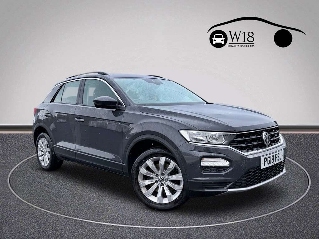 A 2018 VOLKSWAGEN T-ROC 1.0 TSI SE SUV 5dr Petrol Manual Euro 6 (s/s) (115 ps) A 2018 VOLKSWAGEN T-ROC 1.0 TSI SE SUV 5dr Petrol Manual Euro 6 (s/s) (115 ps)