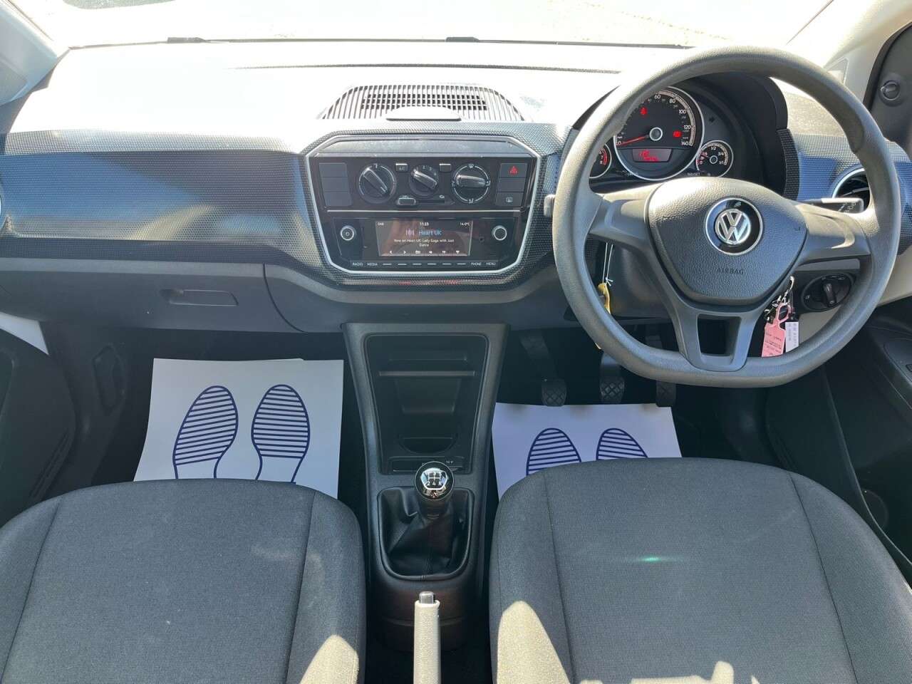 2017 VOLKSWAGEN UP! 2017 VOLKSWAGEN UP!
