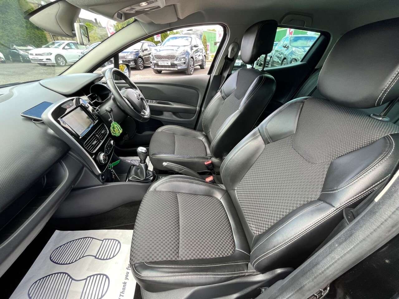 2019 RENAULT CLIO 2019 RENAULT CLIO