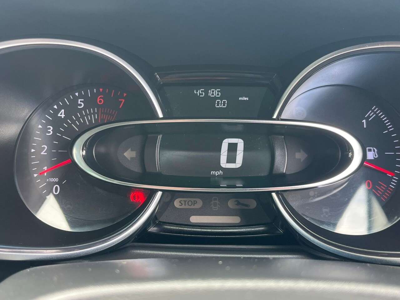 2019 RENAULT CLIO 2019 RENAULT CLIO