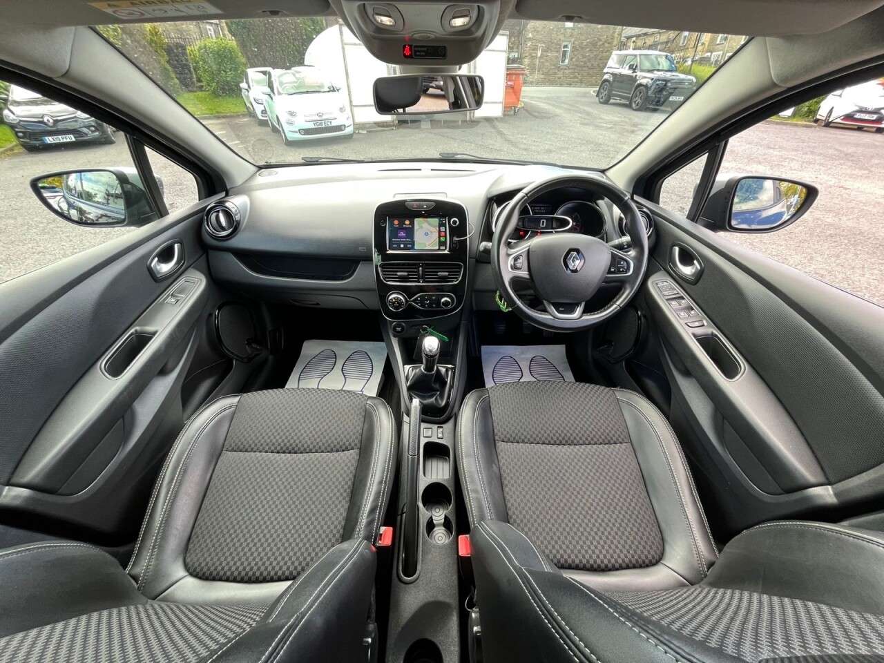 2019 RENAULT CLIO 2019 RENAULT CLIO