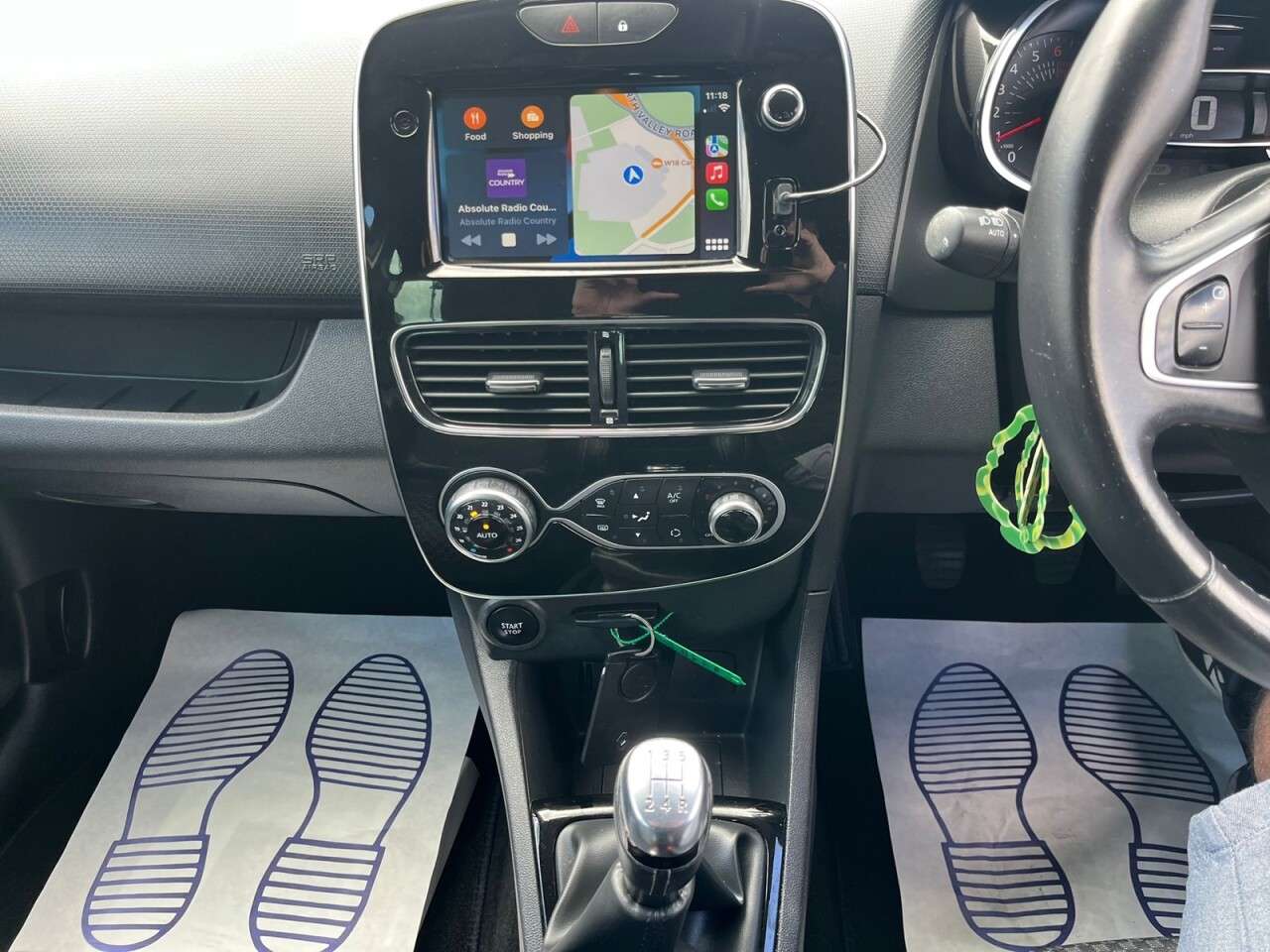 2019 RENAULT CLIO 2019 RENAULT CLIO