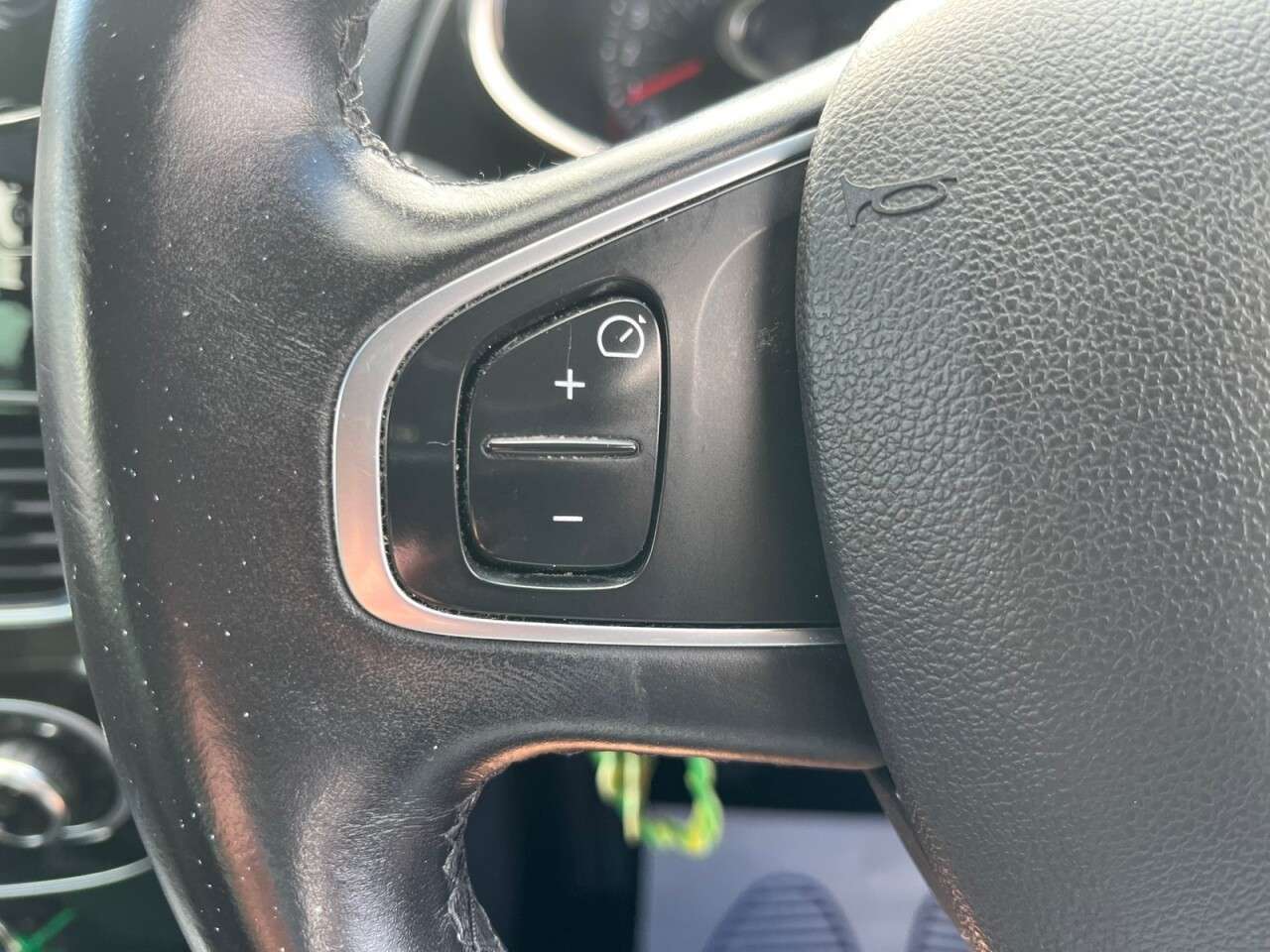 2019 RENAULT CLIO 2019 RENAULT CLIO