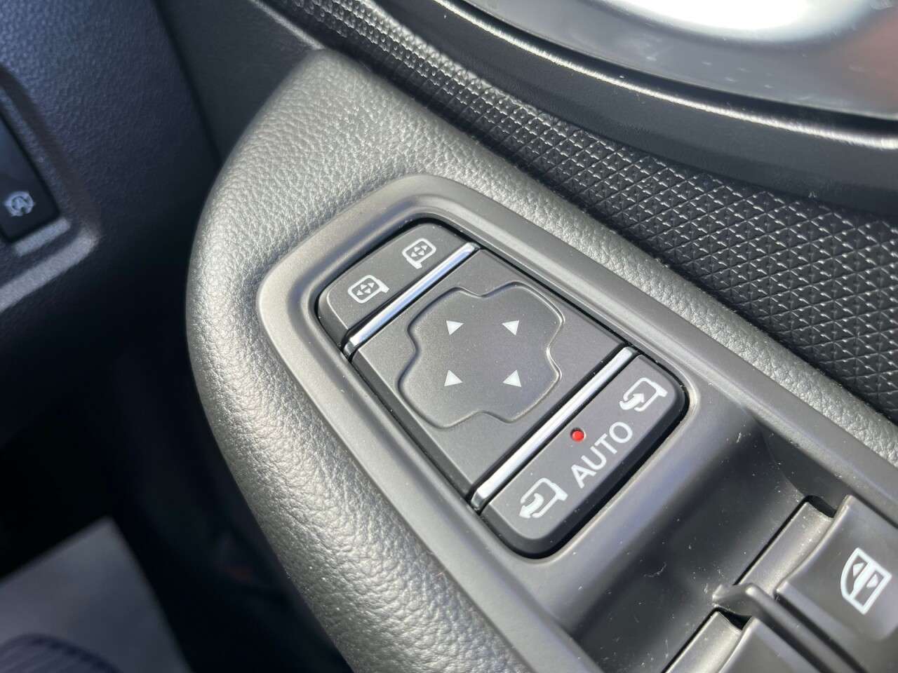 2019 RENAULT CLIO 2019 RENAULT CLIO