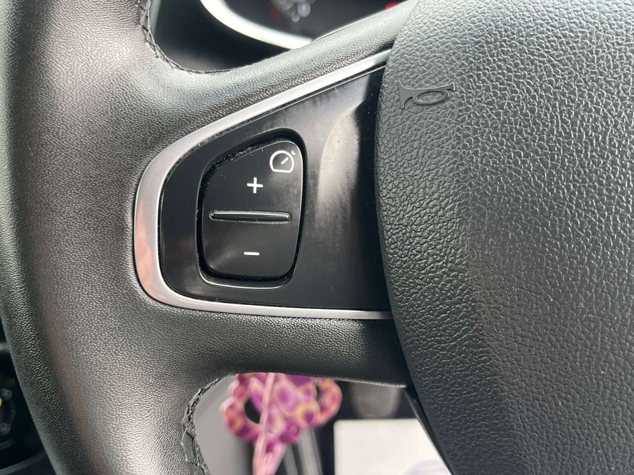2018 RENAULT CLIO 2018 RENAULT CLIO