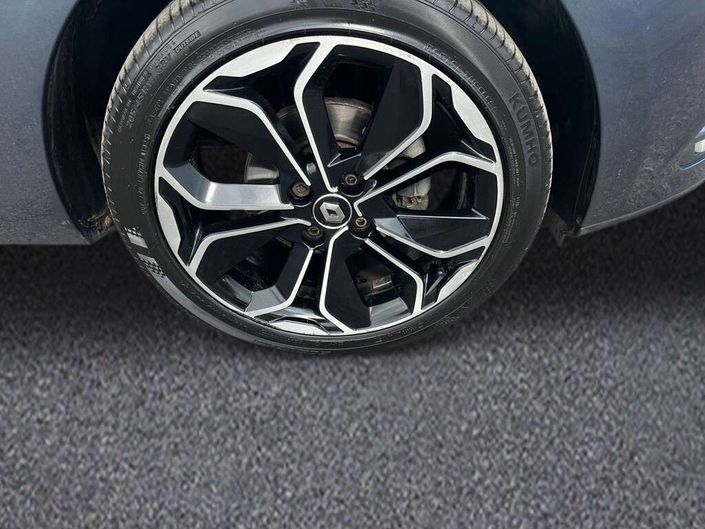 2018 RENAULT CLIO 2018 RENAULT CLIO
