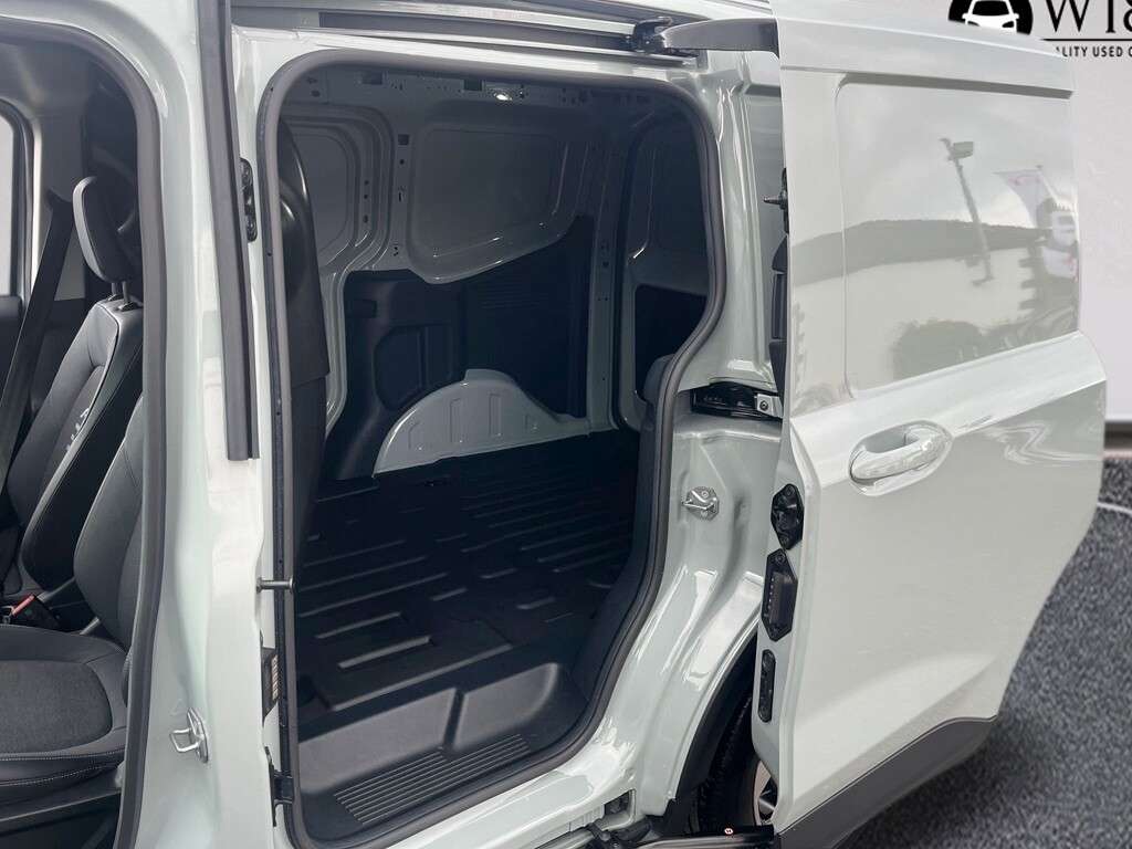 2025 FORD TRANSIT COURIER 2025 FORD TRANSIT COURIER