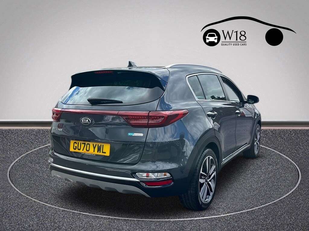 A 2020 KIA SPORTAGE 1.6 CRDi MHEV 3 SUV 5dr Diesel Hybrid Manual Euro 6 (s/s) (134 bhp) A 2020 KIA SPORTAGE 1.6 CRDi MHEV 3 SUV 5dr Diesel Hybrid Manual Euro 6 (s/s) (134 bhp)