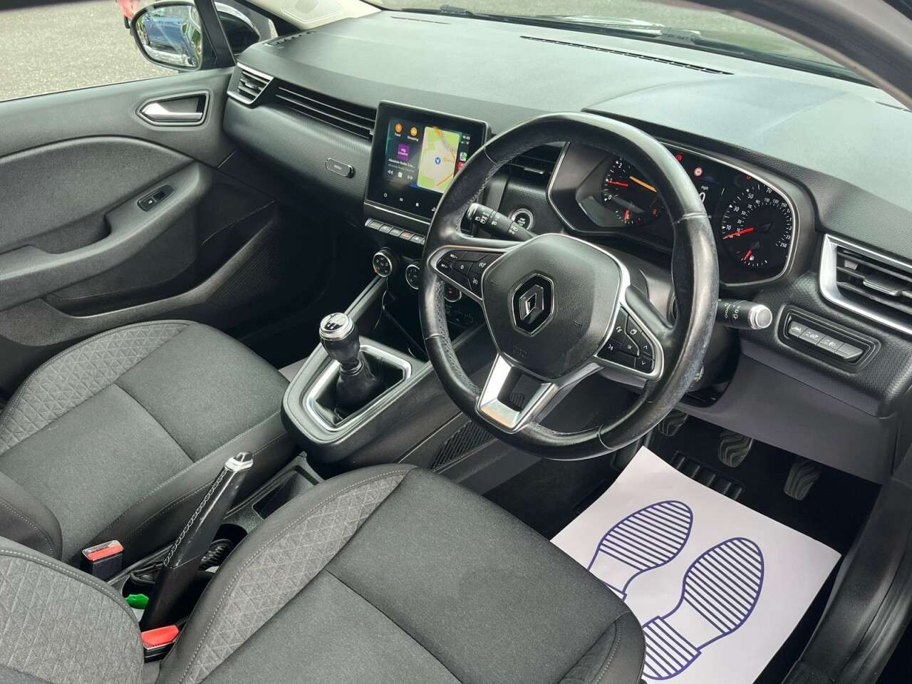2020 RENAULT CLIO 2020 RENAULT CLIO