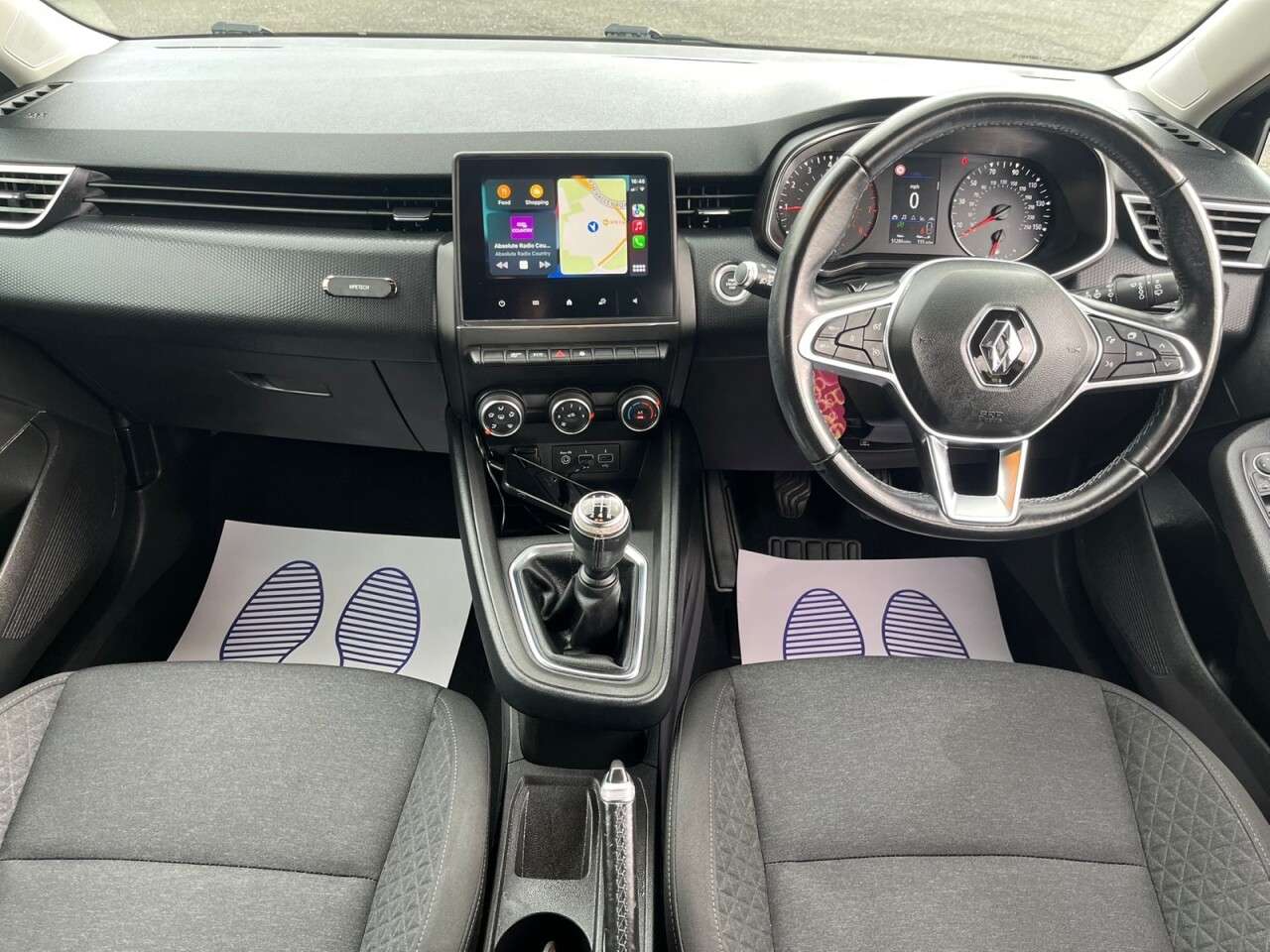 2020 RENAULT CLIO 2020 RENAULT CLIO