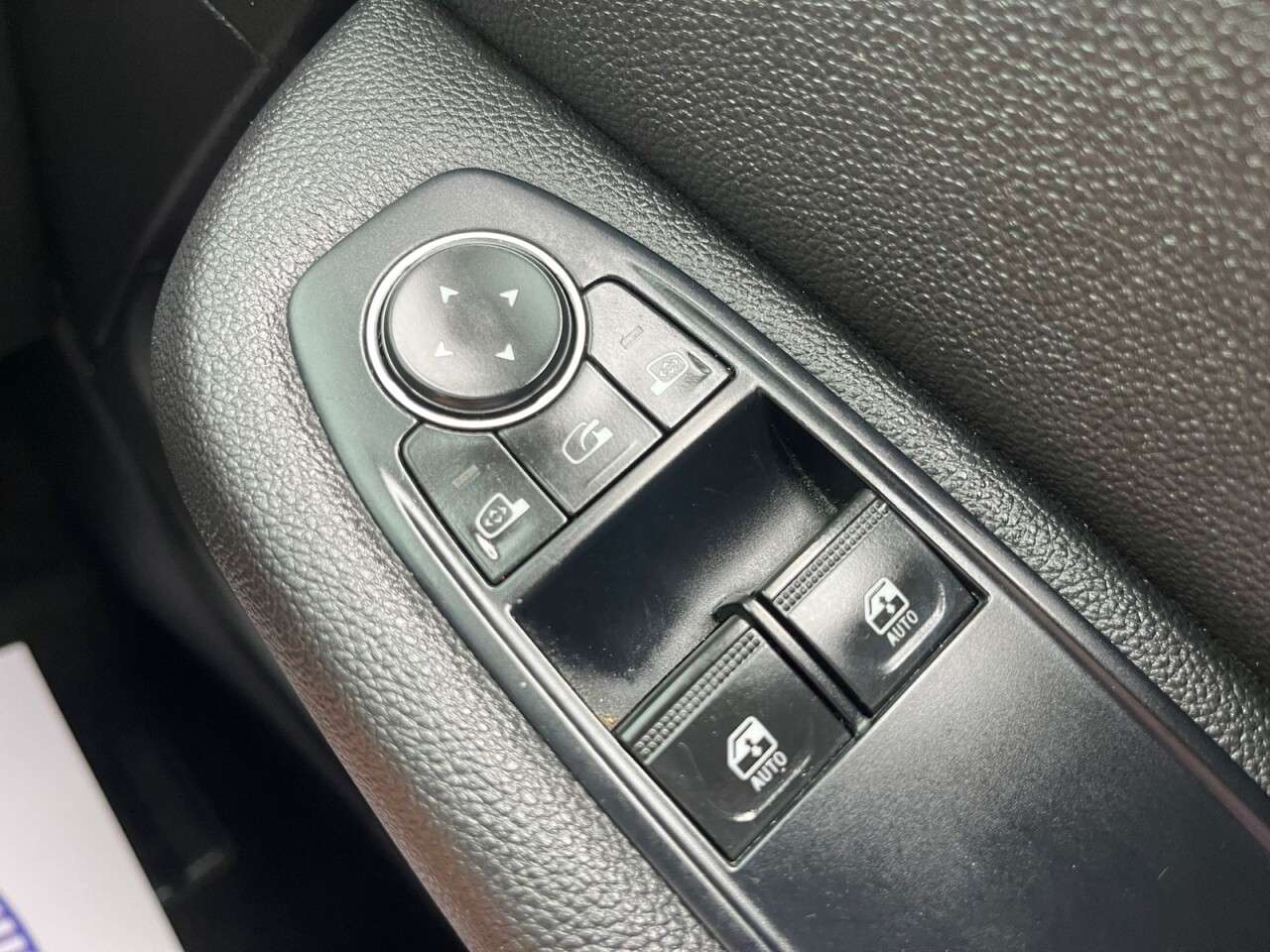 2020 RENAULT CLIO 2020 RENAULT CLIO