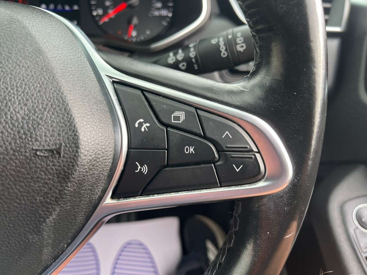 2020 RENAULT CLIO 2020 RENAULT CLIO