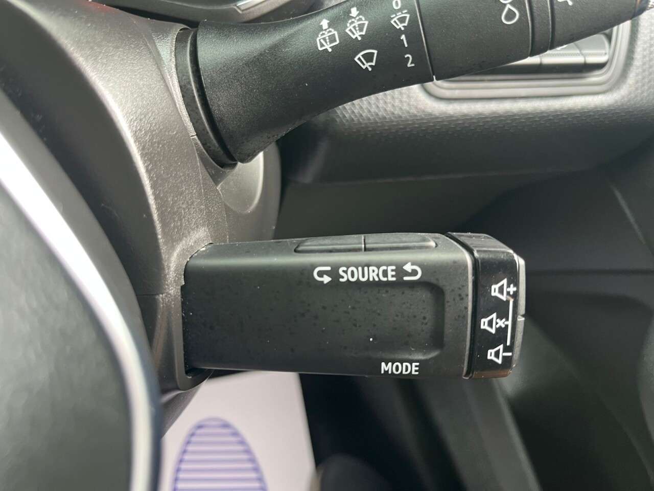 2020 RENAULT CLIO 2020 RENAULT CLIO