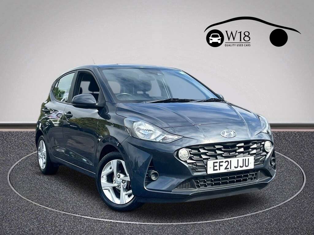 A 2021 HYUNDAI I10 1.2 SE Connect Hatchback 5dr Petrol Manual Euro 6 (s/s) (84 ps) A 2021 HYUNDAI I10 1.2 SE Connect Hatchback 5dr Petrol Manual Euro 6 (s/s) (84 ps)