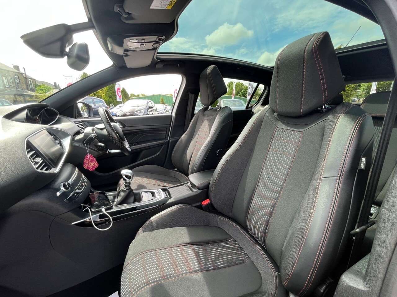 2019 PEUGEOT 308 2019 PEUGEOT 308
