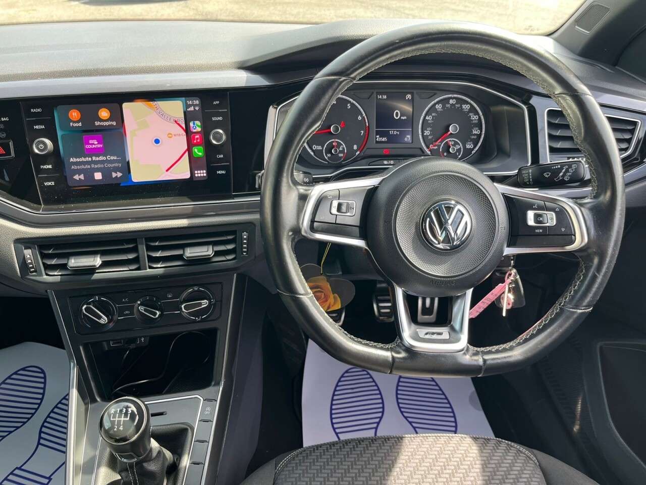 2018 VOLKSWAGEN POLO 2018 VOLKSWAGEN POLO