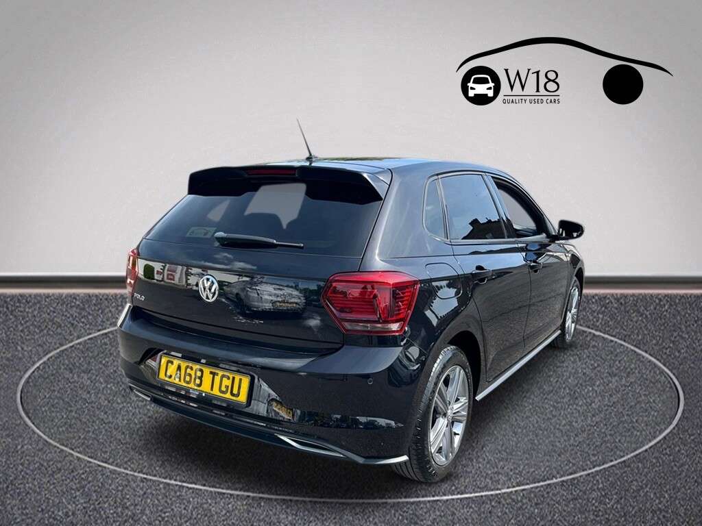 A 2018 VOLKSWAGEN POLO 1.0 TSI GPF R-Line Hatchback 5dr Petrol Manual Euro 6 (s/s) (95 ps) A 2018 VOLKSWAGEN POLO 1.0 TSI GPF R-Line Hatchback 5dr Petrol Manual Euro 6 (s/s) (95 ps)