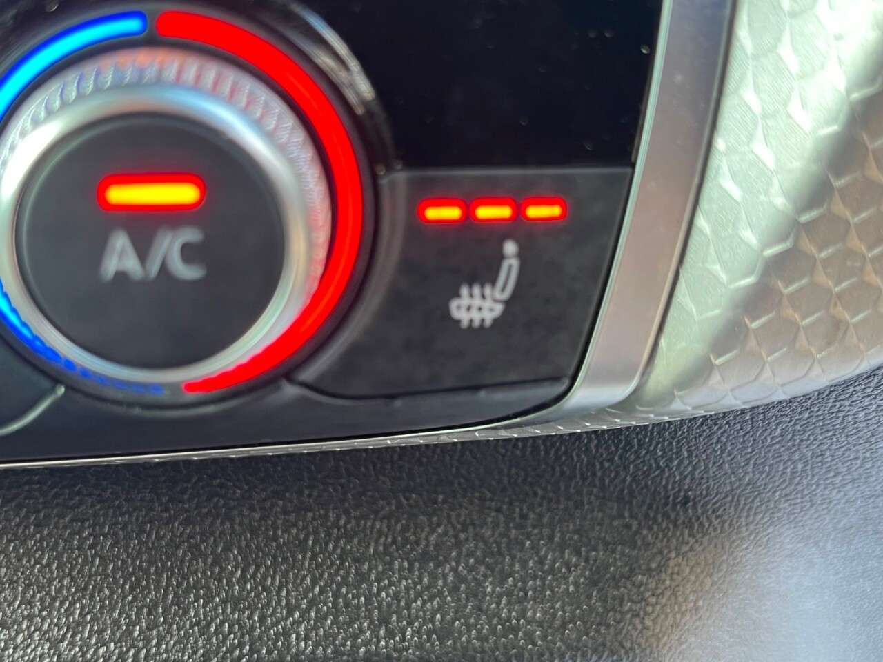 2020 AUDI A1 2020 AUDI A1