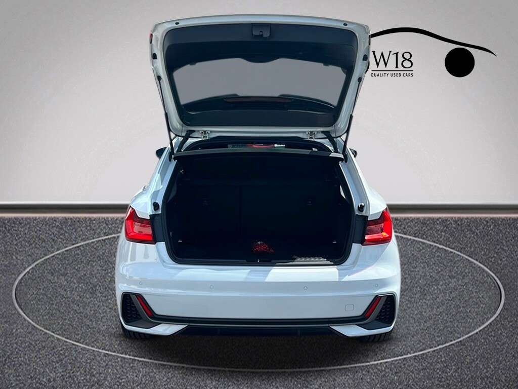2020 AUDI A1 2020 AUDI A1