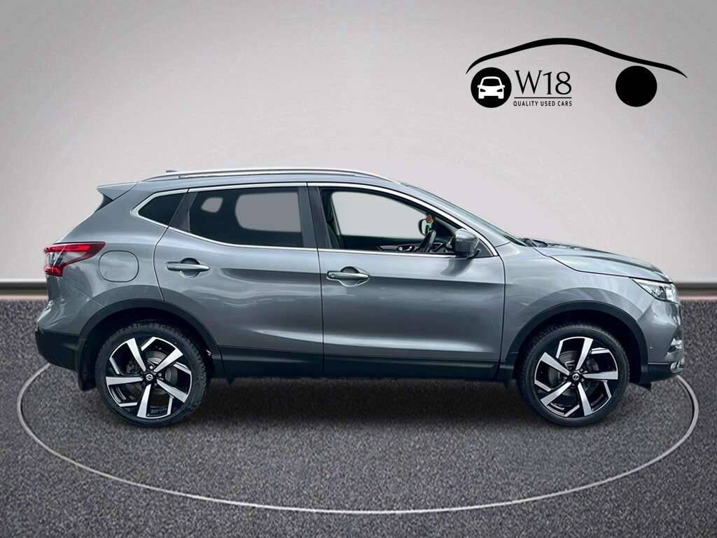 A 2019 NISSAN QASHQAI 1.5 dCi Tekna SUV 5dr Diesel Manual Euro 6 (s/s) (115 ps) A 2019 NISSAN QASHQAI 1.5 dCi Tekna SUV 5dr Diesel Manual Euro 6 (s/s) (115 ps)