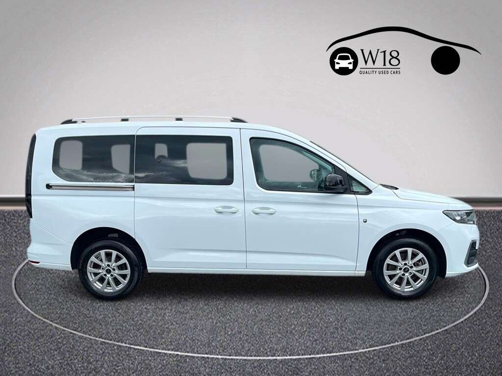 A 2024 FORD GRAND TOURNEO CONNECT 2.0 EcoBlue Titanium MPV 5dr Diesel Manual Euro 6 (s/s) (122 ps) A 2024 FORD GRAND TOURNEO CONNECT 2.0 EcoBlue Titanium MPV 5dr Diesel Manual Euro 6 (s/s) (122 ps)