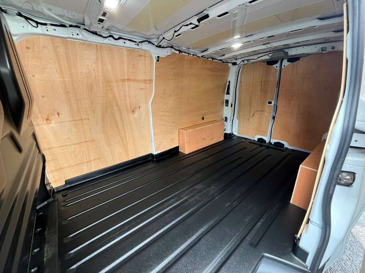 2024 FORD TRANSIT CUSTOM 2024 FORD TRANSIT CUSTOM