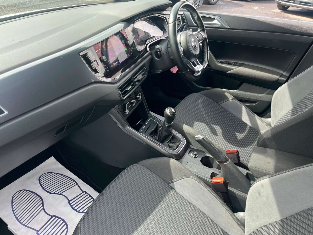 2018 VOLKSWAGEN POLO 2018 VOLKSWAGEN POLO
