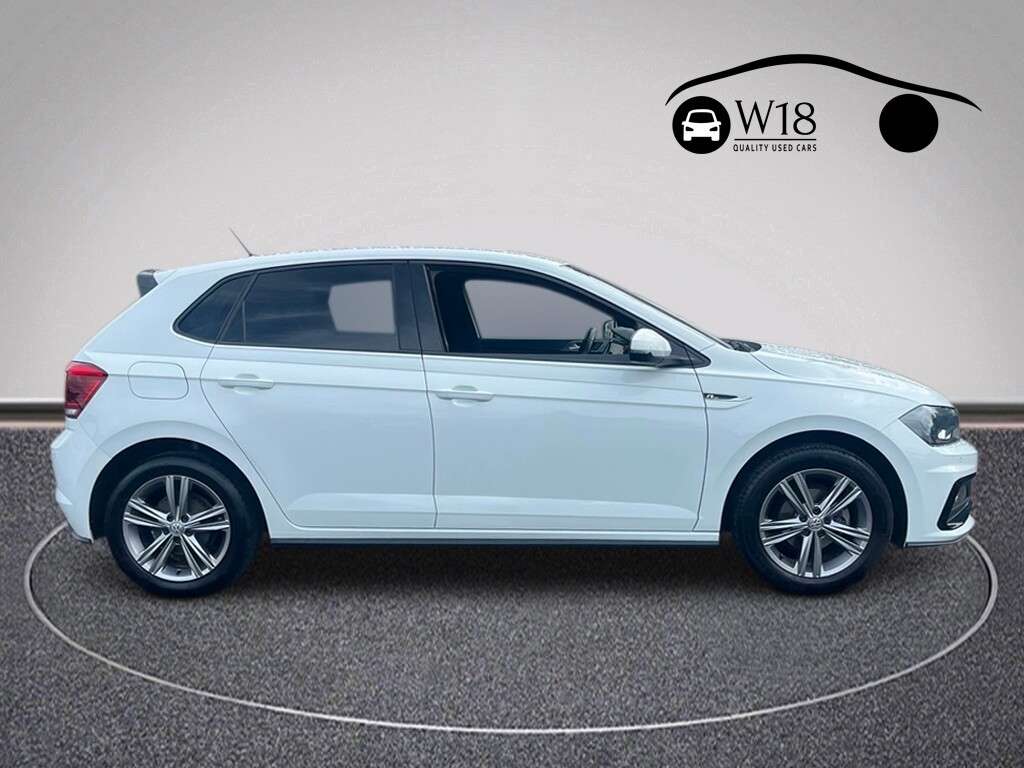 A 2018 VOLKSWAGEN POLO 1.0 TSI GPF R-Line Hatchback 5dr Petrol Manual Euro 6 (s/s) (95 ps) A 2018 VOLKSWAGEN POLO 1.0 TSI GPF R-Line Hatchback 5dr Petrol Manual Euro 6 (s/s) (95 ps)