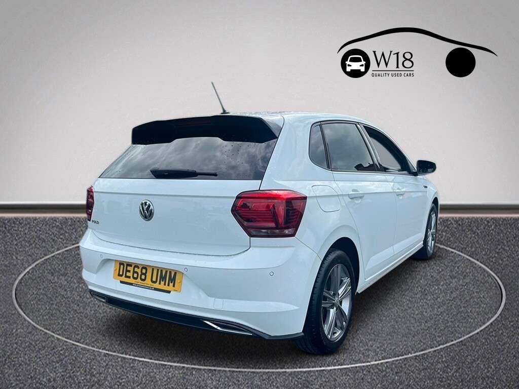 A 2018 VOLKSWAGEN POLO 1.0 TSI GPF R-Line Hatchback 5dr Petrol Manual Euro 6 (s/s) (95 ps) A 2018 VOLKSWAGEN POLO 1.0 TSI GPF R-Line Hatchback 5dr Petrol Manual Euro 6 (s/s) (95 ps)