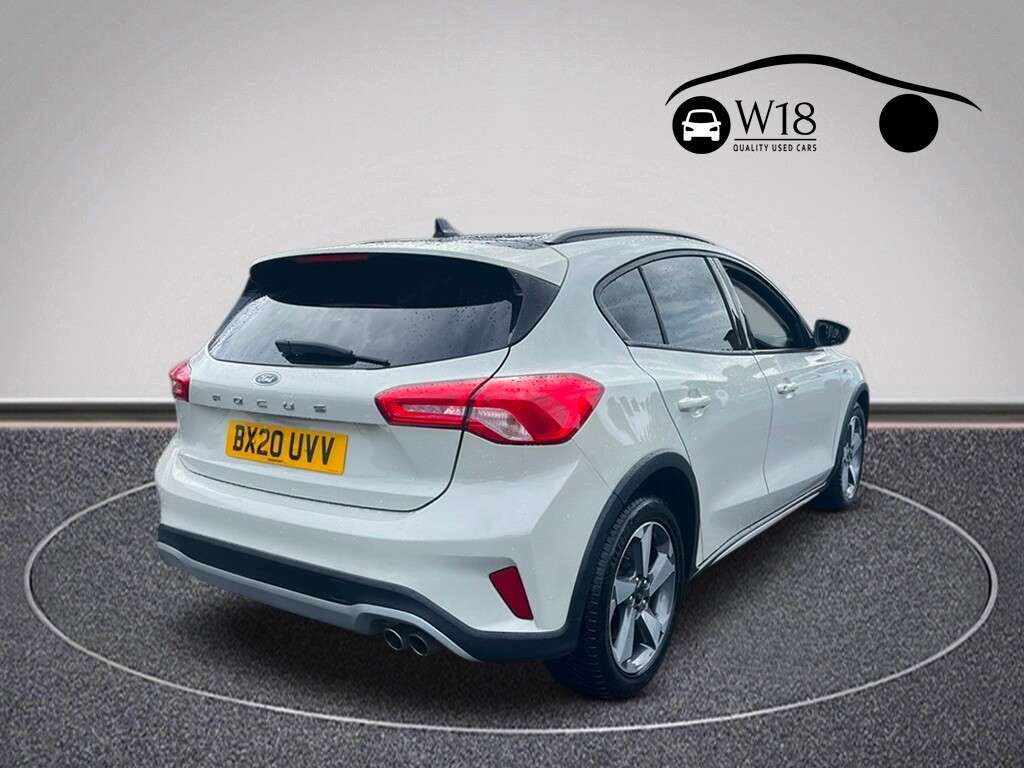 A 2020 FORD FOCUS 1.0T EcoBoost Active Hatchback 5dr Petrol Manual Euro 6 (s/s) (125 ps) A 2020 FORD FOCUS 1.0T EcoBoost Active Hatchback 5dr Petrol Manual Euro 6 (s/s) (125 ps)