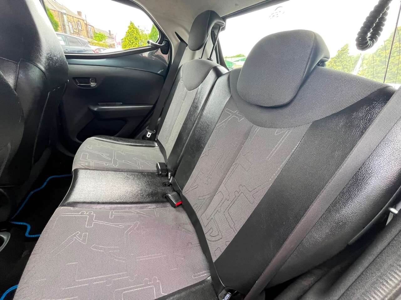 2016 TOYOTA AYGO 2016 TOYOTA AYGO
