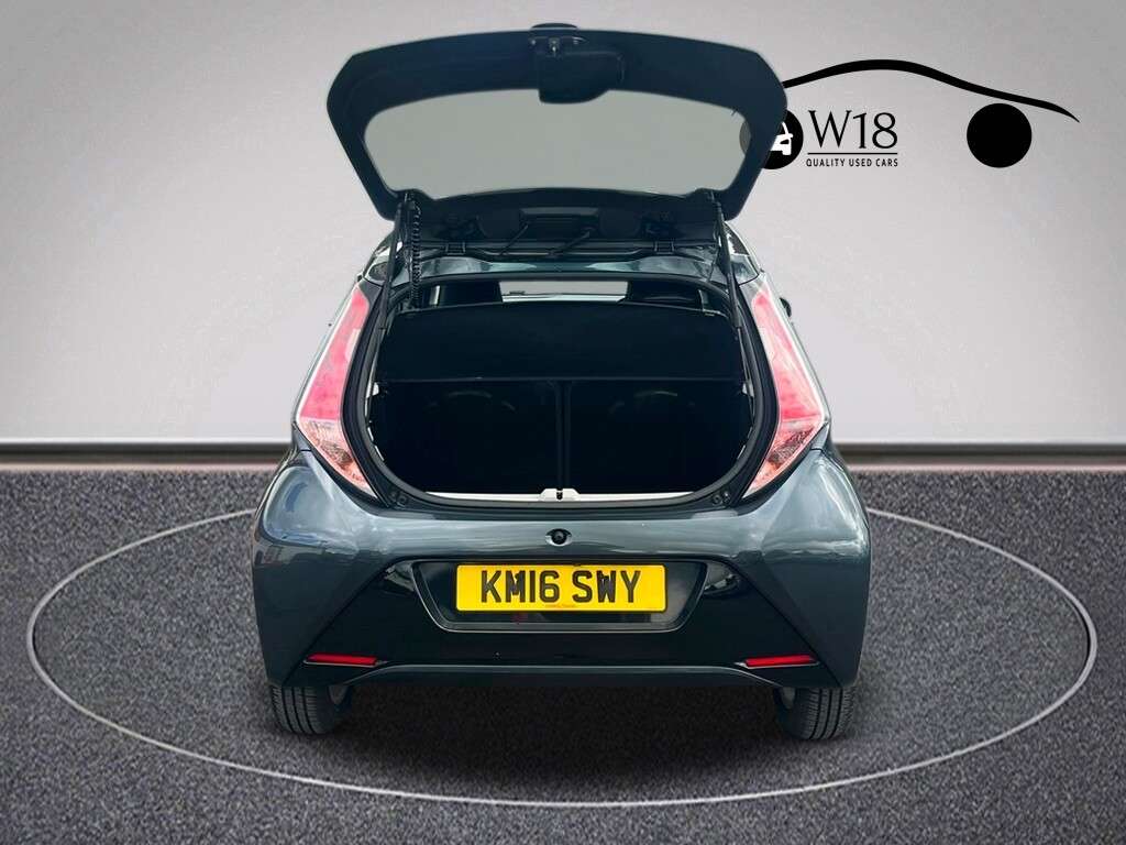2016 TOYOTA AYGO 2016 TOYOTA AYGO