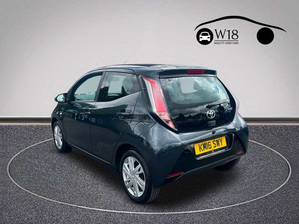 2016 TOYOTA AYGO 2016 TOYOTA AYGO