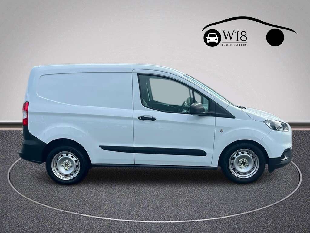 A 2019 FORD TRANSIT COURIER 1.5 TDCi Panel Van 5dr Diesel Manual L1 Euro 6 (75 ps) A 2019 FORD TRANSIT COURIER 1.5 TDCi Panel Van 5dr Diesel Manual L1 Euro 6 (75 ps)