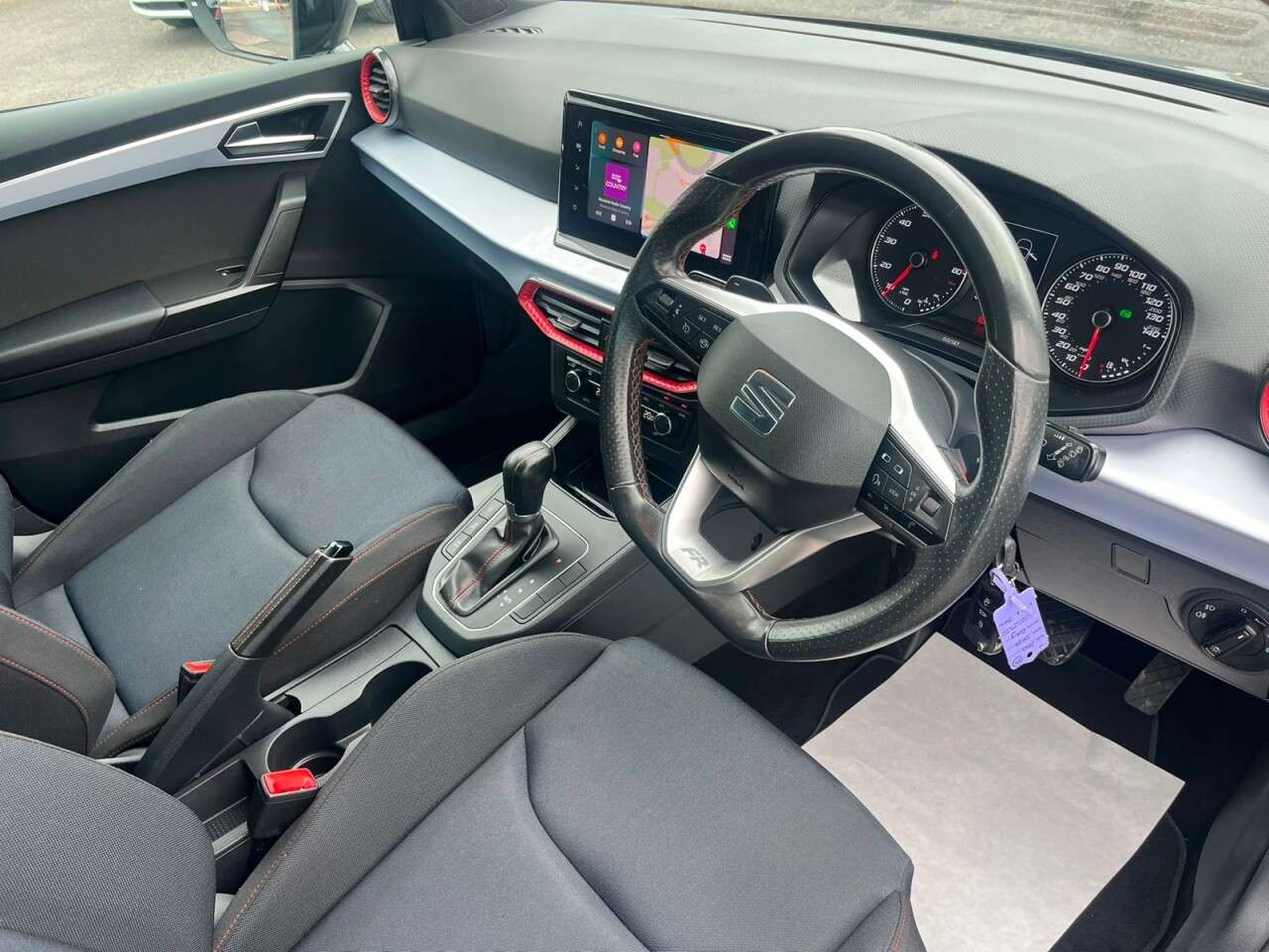 A 2022 SEAT IBIZA 1.0 TSI FR Hatchback 5dr Petrol DSG Euro 6 (s/s) (110 ps) A 2022 SEAT IBIZA 1.0 TSI FR Hatchback 5dr Petrol DSG Euro 6 (s/s) (110 ps)