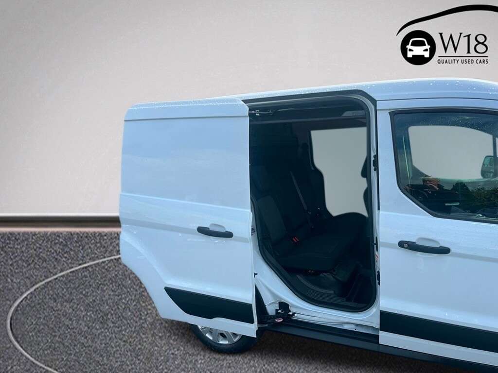 A 2022 FORD TRANSIT CONNECT 1.5 220 EcoBlue Trend Crew Van Double Cab 6dr Diesel Manual L1 Euro 6 (s/s) A 2022 FORD TRANSIT CONNECT 1.5 220 EcoBlue Trend Crew Van Double Cab 6dr Diesel Manual L1 Euro 6 (s/s)
