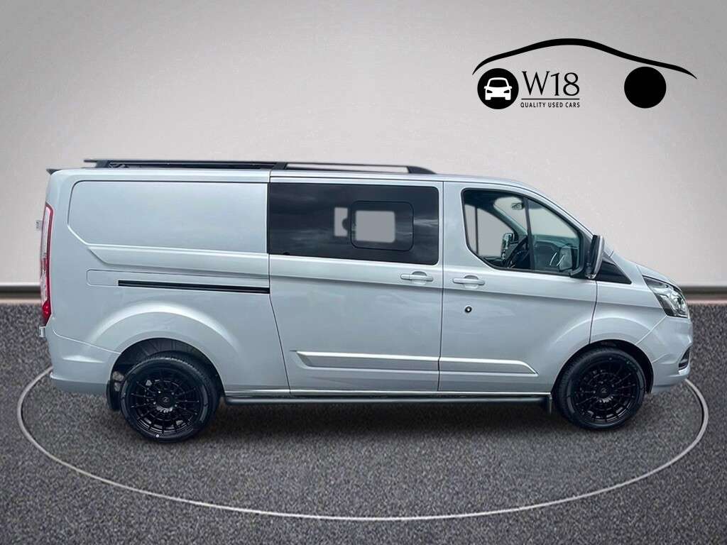 A 2023 FORD TRANSIT CUSTOM 2.0 320 EcoBlue Limited Crew Van Double Cab 5dr Diesel Manual L2 H1 Euro 6 A 2023 FORD TRANSIT CUSTOM 2.0 320 EcoBlue Limited Crew Van Double Cab 5dr Diesel Manual L2 H1 Euro 6
