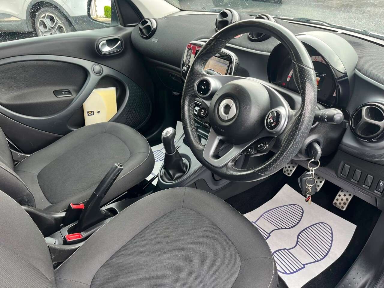 2019 SMART FORFOUR 2019 SMART FORFOUR