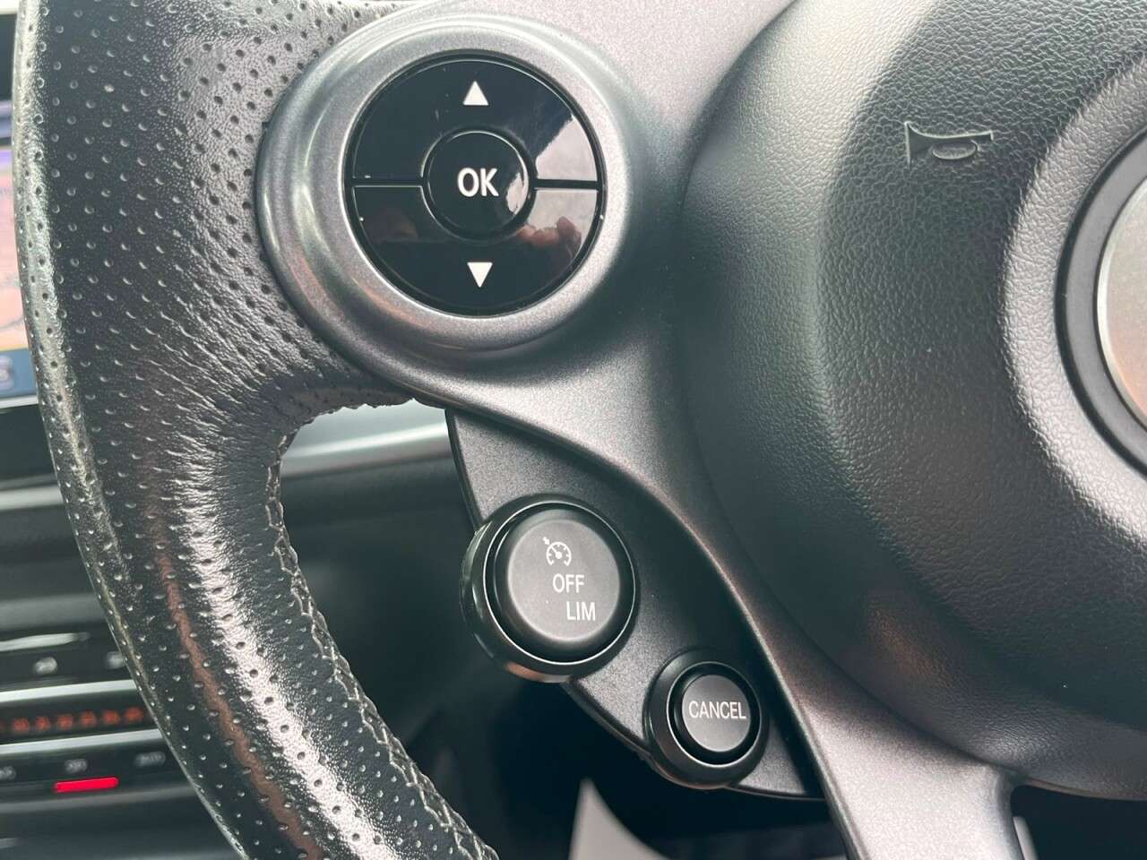 2019 SMART FORFOUR 2019 SMART FORFOUR