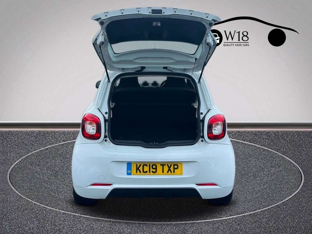 2019 SMART FORFOUR 2019 SMART FORFOUR