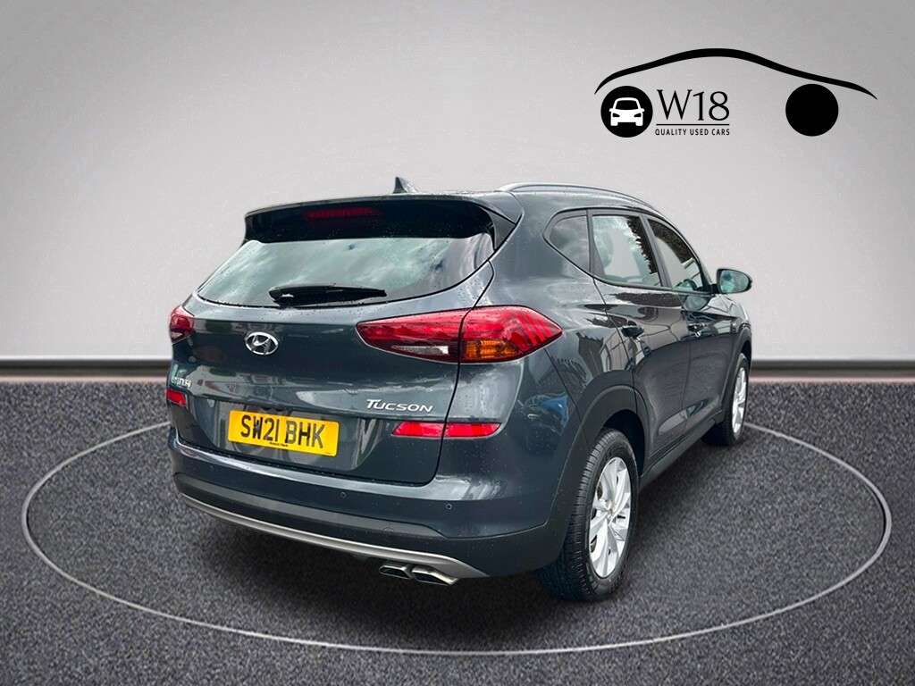 A 2021 HYUNDAI TUCSON 1.6 CRDi MHEV SE Nav SUV 5dr Diesel Hybrid Manual Euro 6 (s/s) (115 ps) A 2021 HYUNDAI TUCSON 1.6 CRDi MHEV SE Nav SUV 5dr Diesel Hybrid Manual Euro 6 (s/s) (115 ps)