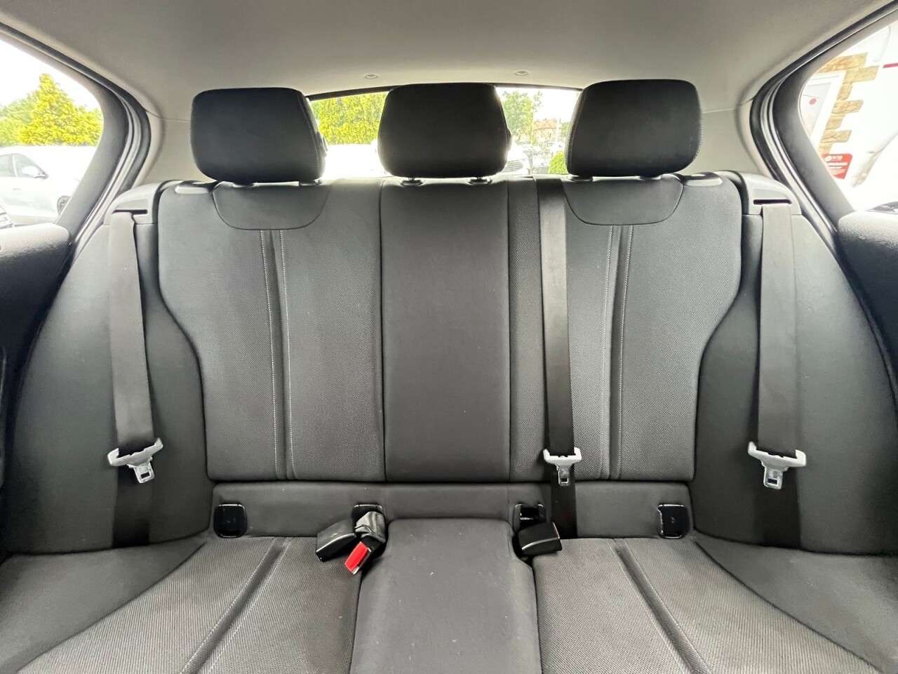 2019 BMW 1 SERIES 2019 BMW 1 SERIES