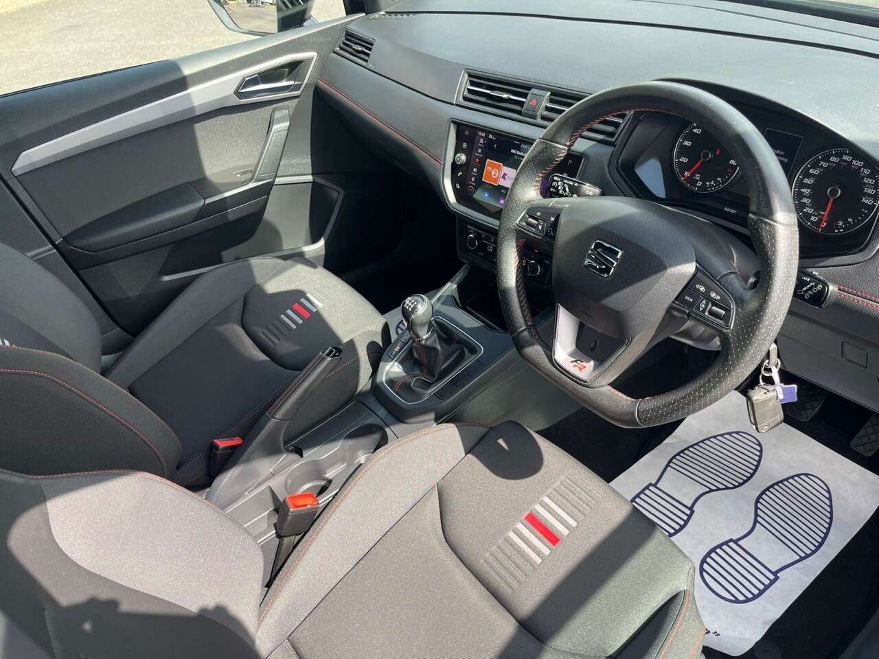 A 2021 SEAT IBIZA 1.0 TSI FR Hatchback 5dr Petrol Manual Euro 6 (s/s) (110 ps) A 2021 SEAT IBIZA 1.0 TSI FR Hatchback 5dr Petrol Manual Euro 6 (s/s) (110 ps)