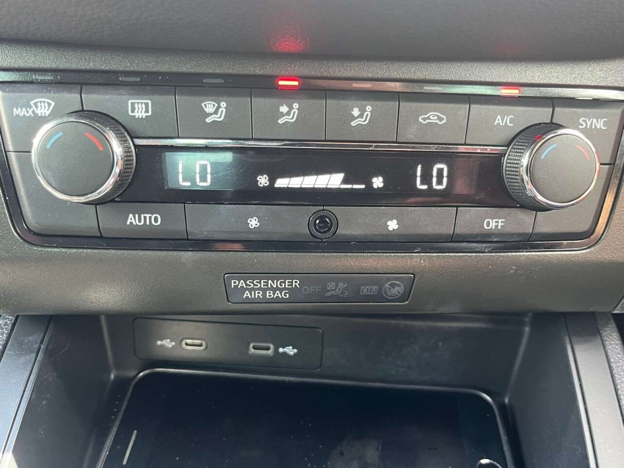 2021 SEAT IBIZA 2021 SEAT IBIZA
