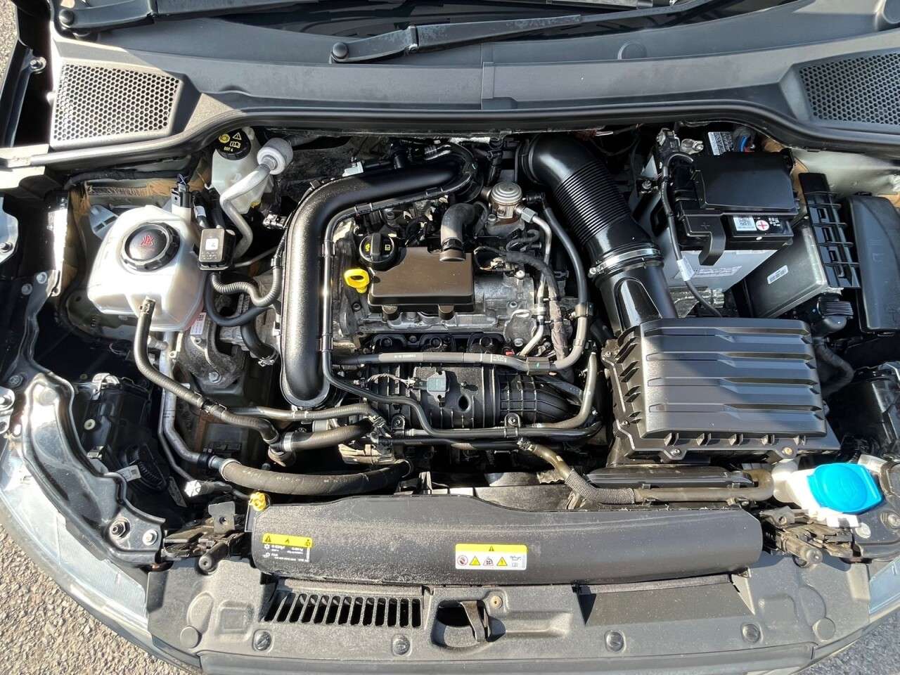 A 2021 SEAT IBIZA 1.0 TSI SE Technology Hatchback 5dr Petrol Manual Euro 6 (s/s) GPF (95 ps) A 2021 SEAT IBIZA 1.0 TSI SE Technology Hatchback 5dr Petrol Manual Euro 6 (s/s) GPF (95 ps)