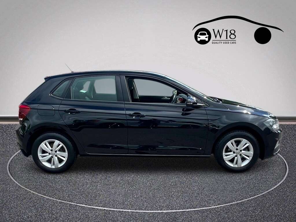 A 2018 VOLKSWAGEN POLO 1.0 TSI SE Hatchback 5dr Petrol Manual Euro 6 (s/s) (95 ps) A 2018 VOLKSWAGEN POLO 1.0 TSI SE Hatchback 5dr Petrol Manual Euro 6 (s/s) (95 ps)
